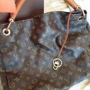 Authentic Artsy MM Louis Vuitton Bag
